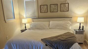 WiFi, bed sheets