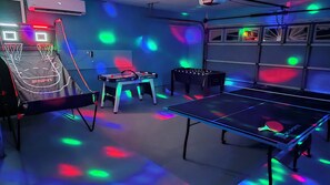 Spielezimmer