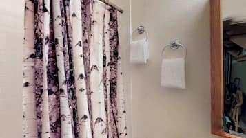 Shower, towels