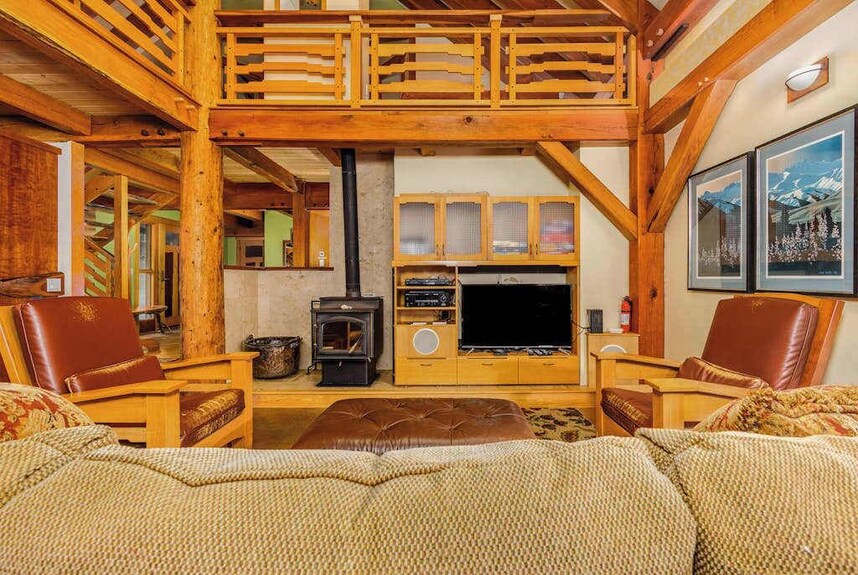 Iris Pond Cabin | Forest Privacy | Hot Tub - Girdwood, AK