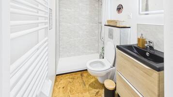 Een douche, een haardroger