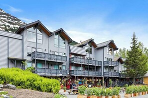 Exterior - Loveland Cottage | Walk to Lifts | Hot Tub (Girdwood)