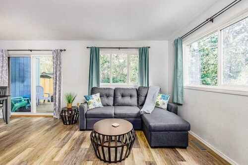Carriage House at Ashley | Quiet 3BR | Yard