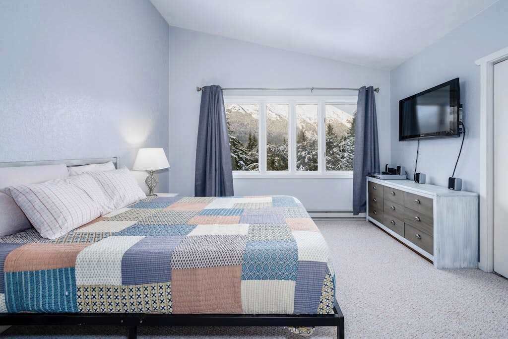Internet, bed sheets