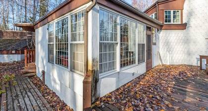 Anchorage Escape | 3-Acre Oasis | Stream Side
