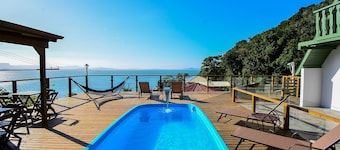 Casa Exclusiva com Piscina e Vista Mar 