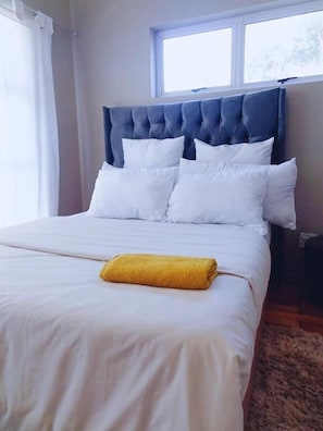 Family Quadruple Room, Balcony, City View - BKaap2 Queens and Kings Guest House (Cape Town)