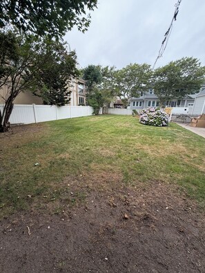 Unclassified image, 5 of 17, button - New York’s best\-kept secret\ Escape 4 Bedrooms retreat in Atlantic Beach (Atlantic Beach)
