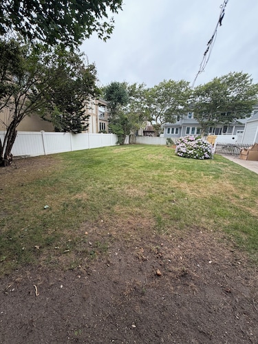 New York’s best\-kept secret\ Escape 4 Bedrooms retreat in Atlantic Beach