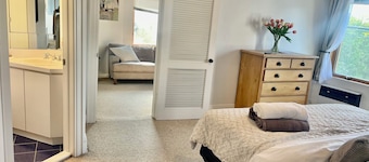 New York’s best\-kept secret\ Escape 4 Bedrooms retreat in Atlantic Beach