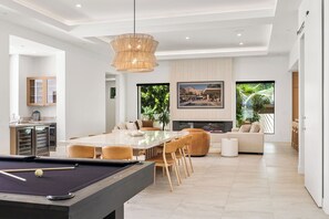 Spielezimmer