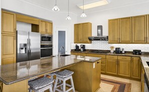 House, Multiple Beds (Hammock Dunes West - Dixie Tide) | Private kitchen - Hammock Dunes West - Dixie Tide (Orange Beach)