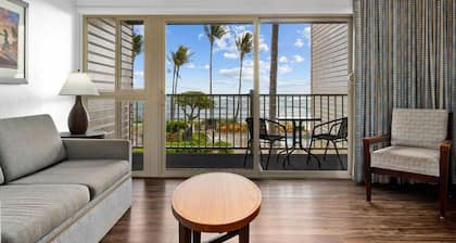 Relaxing Kauai Getaway in Kapaa with Ocean Views & Spacious 1BR Stay