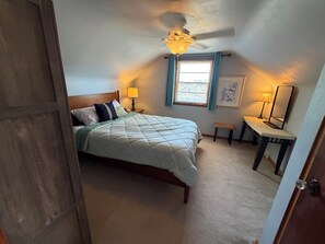 1 bedroom, free WiFi, bed sheets - Private apartment suite in Omaha! (Omaha)