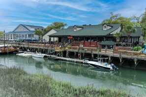 Marina - Palms Breeze 3-bed house in Murrells Inlet, close to Myrtle Beach. (Murrells Inlet)