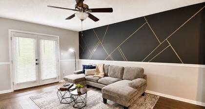 Magnolia Haus Hoover | King + Queen Stay E1