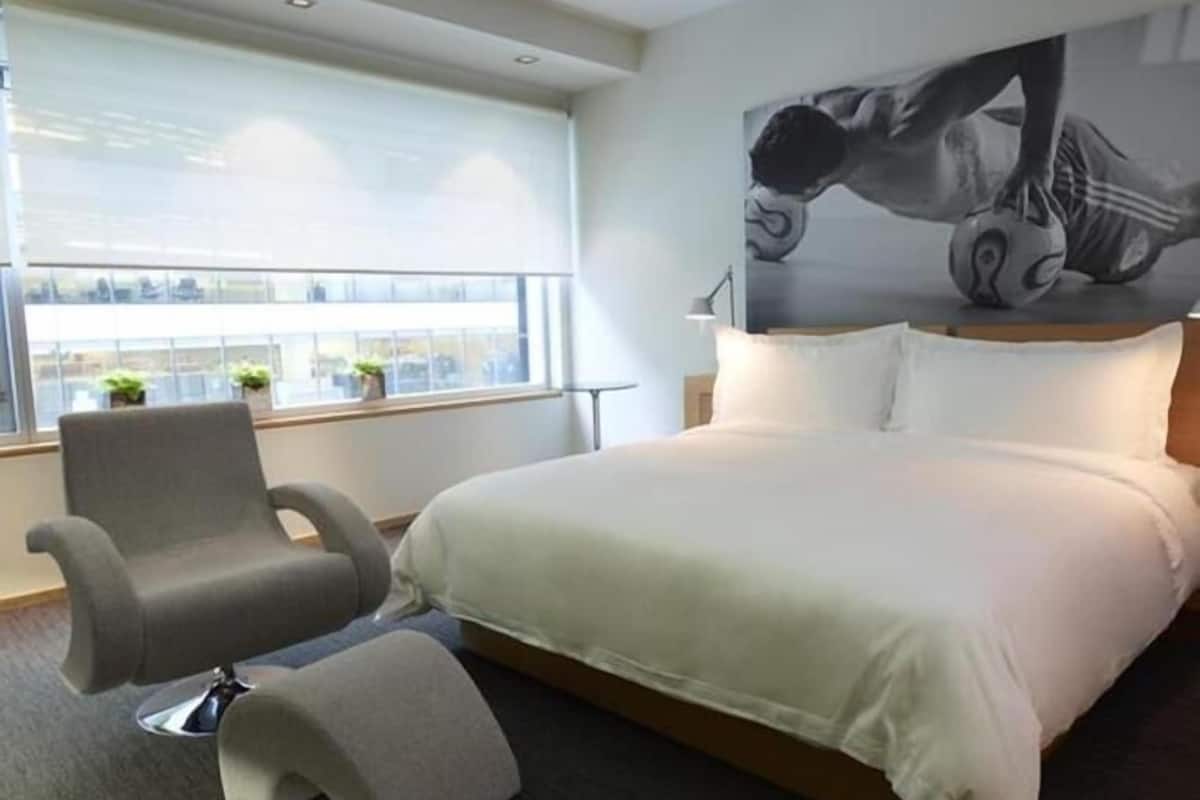 Suite, Blick auf den Innenhof | Kostenloses WLAN