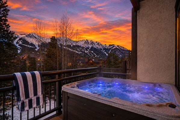 Outdoor spa tub - Bluebird Days • Private Hot Tub • Walk to Peak 9 & Main St • Garage • Top Floor (Breckenridge)