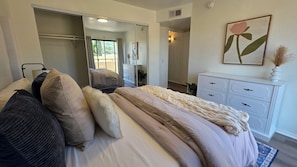 3 habitaciones, tabla de planchar con plancha y wifi gratis 