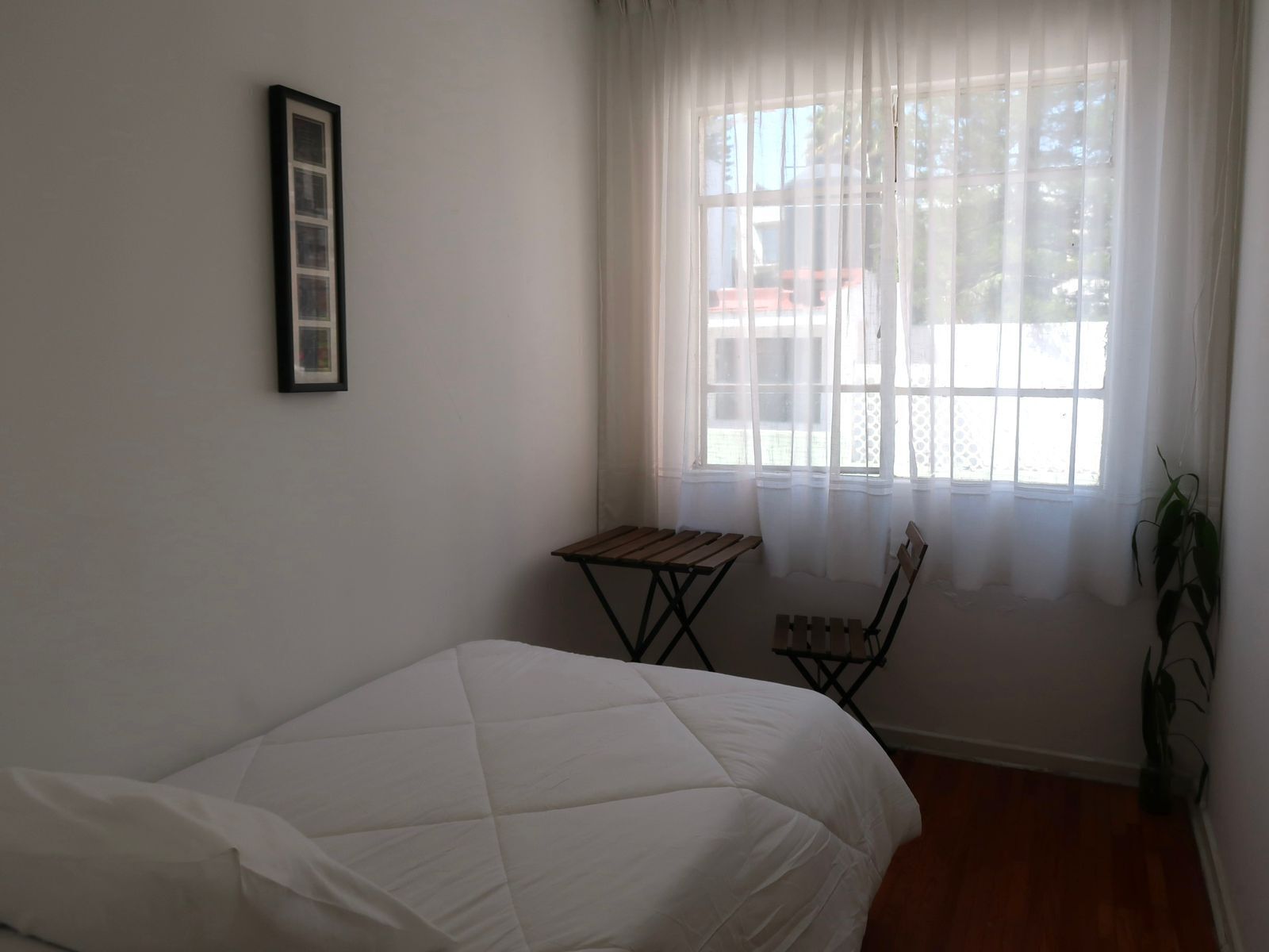 1 camera, Wi-Fi, lenzuola