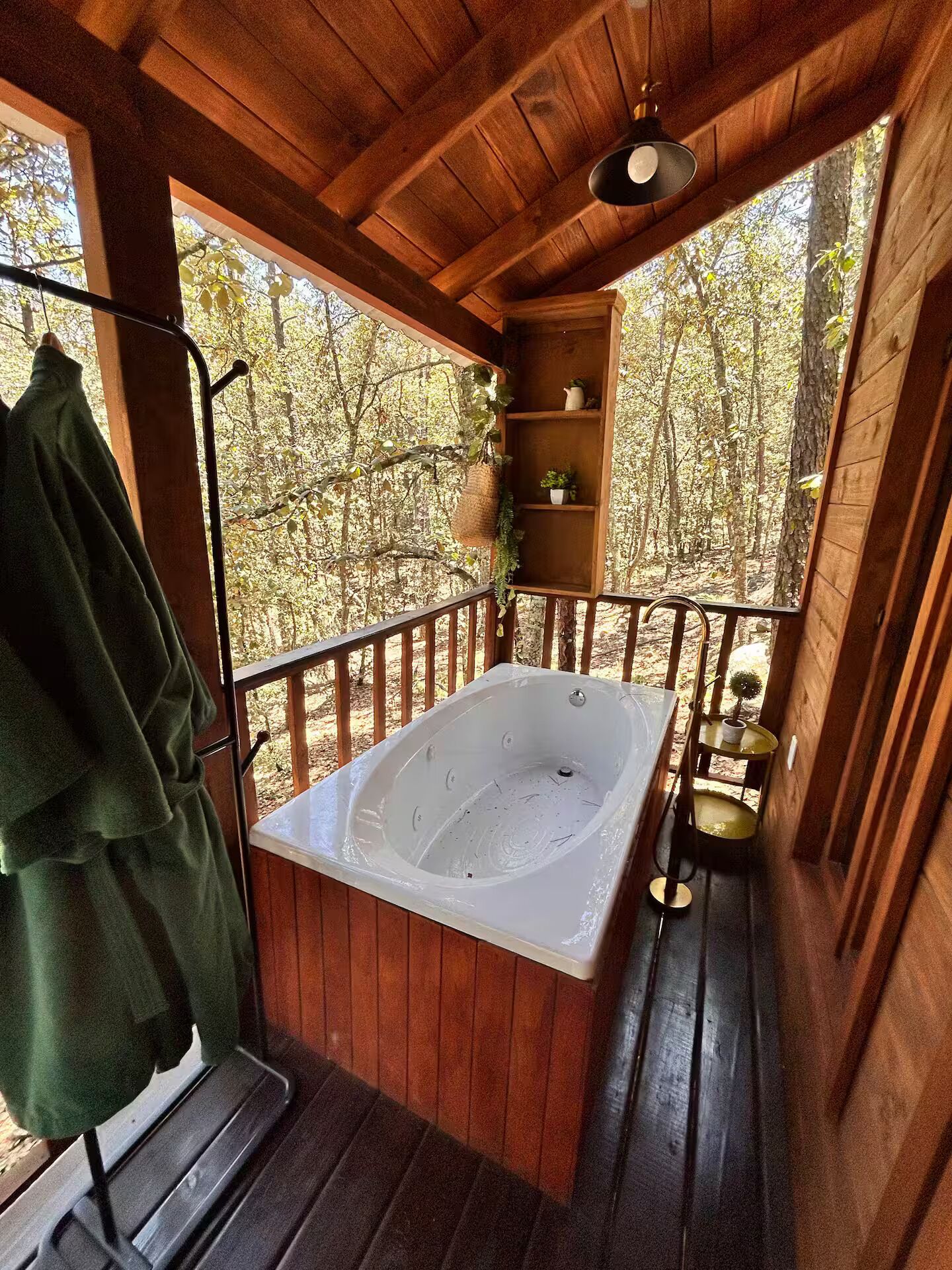 Bain à remous extérieur