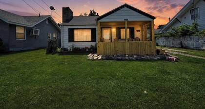 Houghton Lake Heights Cabin: Houghton Lake Access-Sleeps 5