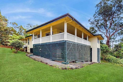 *NEW* Fall Special Mauna Kea Views and Family Space in Waimea