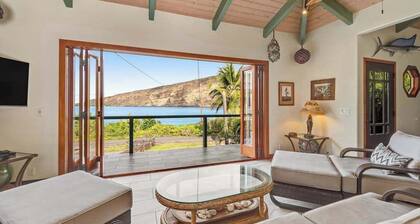 Oceanfront Captain Cook Sanctuary with Lanai & Full Kitchen