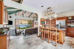 Interior - Oceanfront Captain Cook Sanctuary with Lanai & Full Kitchen (Captain Cook)