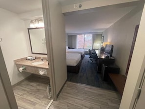 Zimmer, 2 Queen-Betten, Nichtraucher | Badezimmer