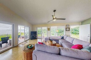 TV, offices - Wake to Sunrises at a Poipu Oceanfront Cliff Oasis (Keaau)