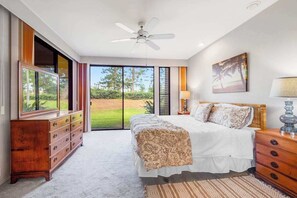 2 bedrooms, WiFi, bed sheets - Tee Off From a Golf-Front Condo with Heated Pool, Tennis & BBQ (Waikoloa Village)