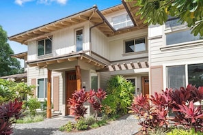Exterior - Mauna Lani Villa with Waterfall Pool, Hot Tub & Tennis Court (Kamuela)