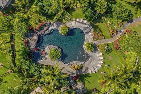 Pool - Mauna Lani Villa with Waterfall Pool, Hot Tub & Tennis Court (Kamuela)