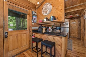 House, Multiple Beds (Bears in the Mist) | Private kitchen - Bears in the Mist (Sevierville)