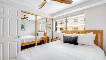 Iron/ironing board, WiFi, bed sheets, wheelchair access