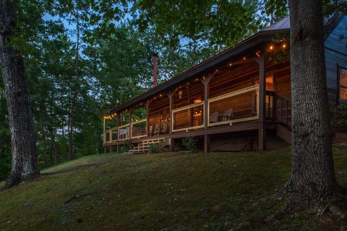 House, Multiple Beds (Bears on Beach Front) | Exterior