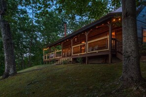 Ferienhaus, Mehrere Betten (Bears on Beach Front) | Aussenbereich