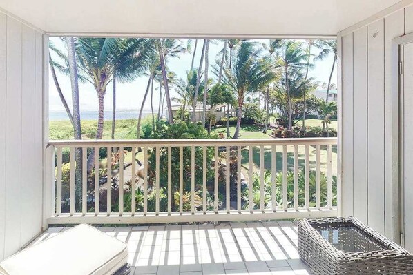 Property grounds - Take In Water Views from a Condo with Pool, Tennis & Free WiFi (Kaunakakai)