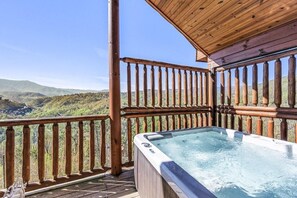 House, 1 King Bed (Brave Eagle) | Outdoor spa tub - Brave Eagle (Gatlinburg)