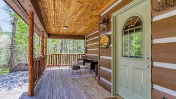Casa, varias camas (Cades Cove Escape) | Terraza o patio