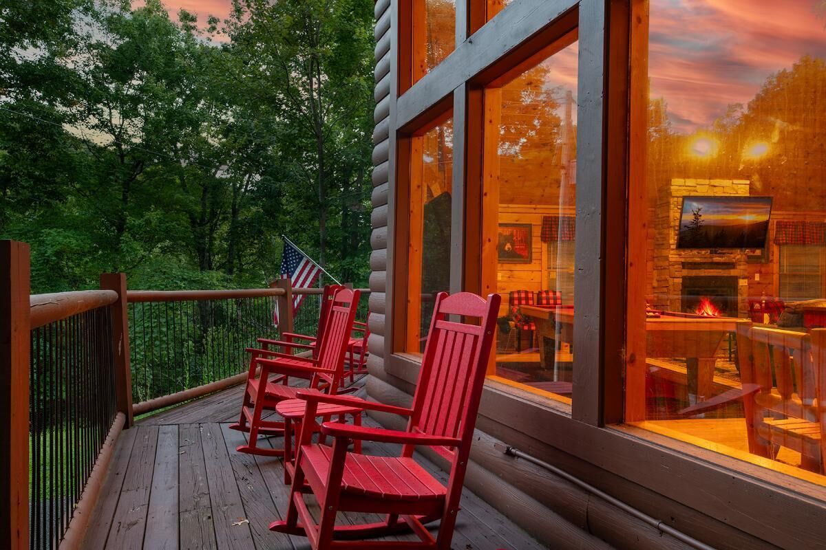 House, 1 King Bed (Can't Bear to Leave) | Outdoor dining