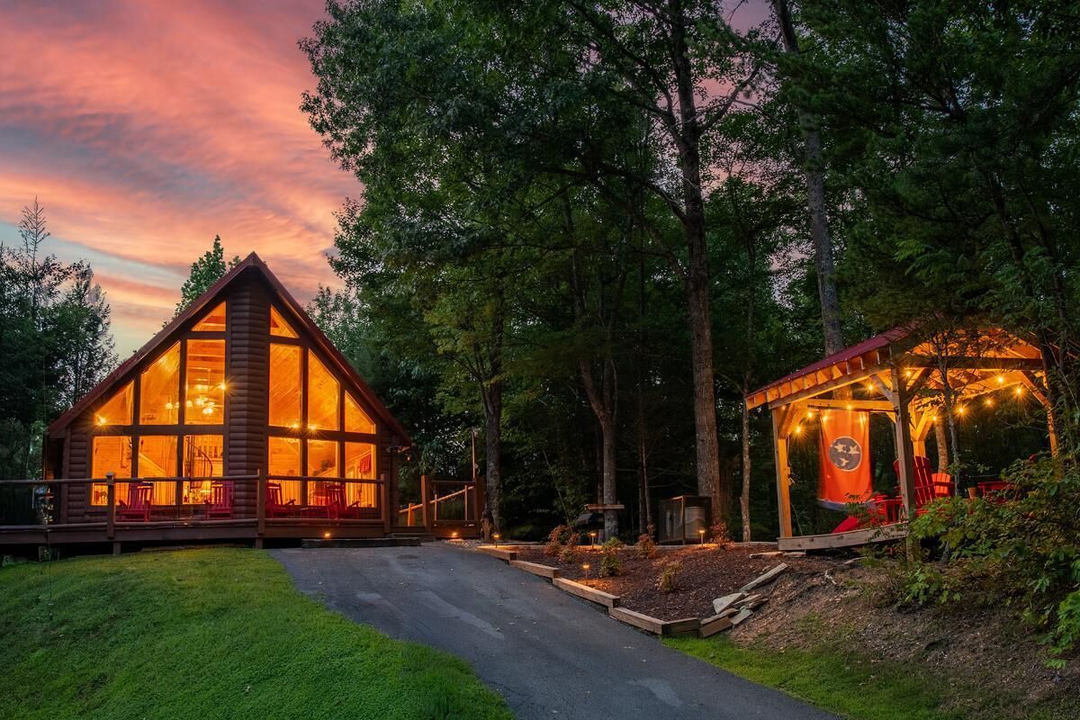 House, 1 King Bed (Can't Bear to Leave) | Exterior