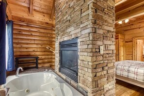 House, Multiple Beds (Groundhog Heaven) - Groundhog Heaven (Pigeon Forge)