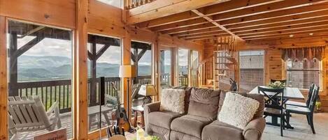 Huis, Meerdere bedden (Heavenly Peak Lodge) | Woonruimte