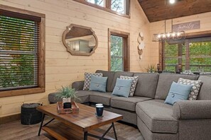 Ferienhaus, Mehrere Betten (Hillside Haven) | Wohnbereich