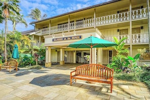 Exterior - Bright Kapaa Studio with Pool, Hot Tub & WiFi (Kapaa)
