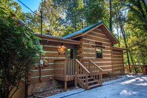 Ferienhaus, Mehrere Betten (Z - Honey Bear Hideaway) | Außendetails