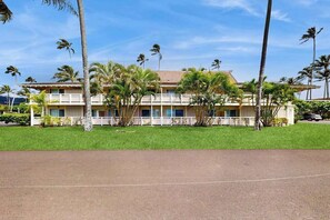 Exterior - Stylish Kapaa Condo with Lanai, Pool & Hot Tub Steps from Beach (Kapaa)