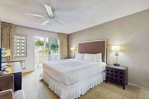 Iron/ironing board, WiFi, bed sheets - Stylish Kapaa Condo with Lanai, Pool & Hot Tub Steps from Beach (Kapaa)